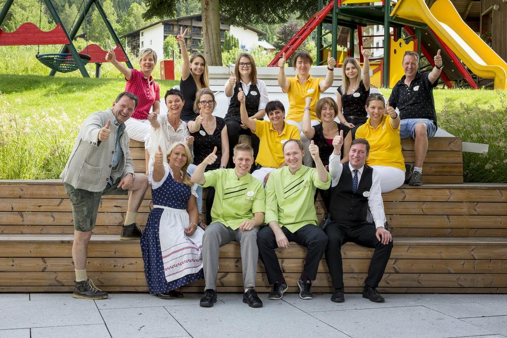 Family&Sporthotel Kärntnerhof Bad Kleinkirchheim Exteriör bild